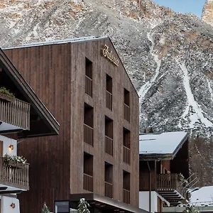 Faloria Mountain 5* Cortina dʼAmpezzo