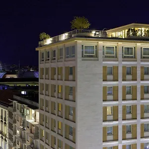 Renaissance Mediterraneo 4* Napoli